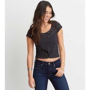 $5 W/ BUNDLE American Eagle Gray Eyelet Top